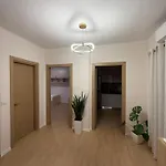 Nene Tereza Airport Apartment *